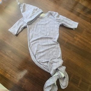 Infant outfit with hat